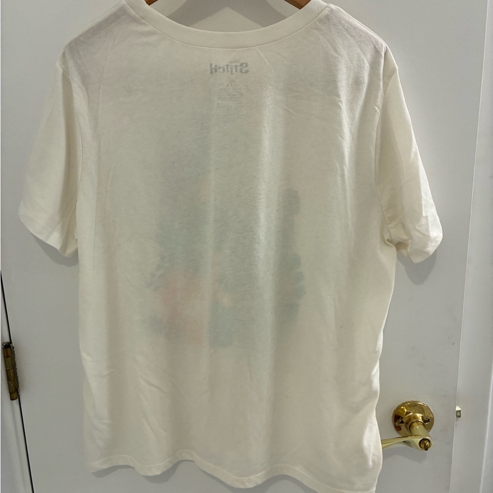 Disney NWOT 1X Cream Stitch Graphic T-Shirt - Picture 3 of 3